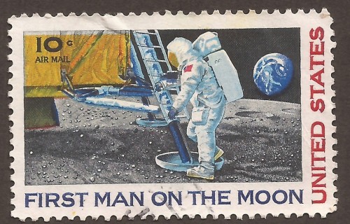USA-airmail-stamp-C76u.jpg