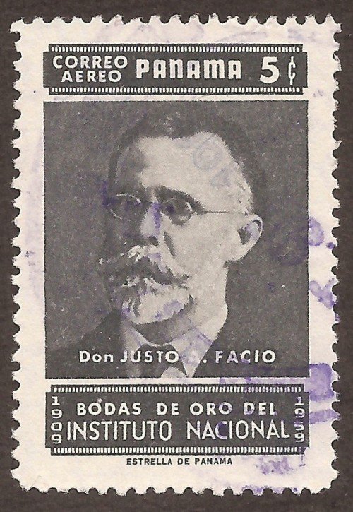 Panama-stamps-C222u.jpg