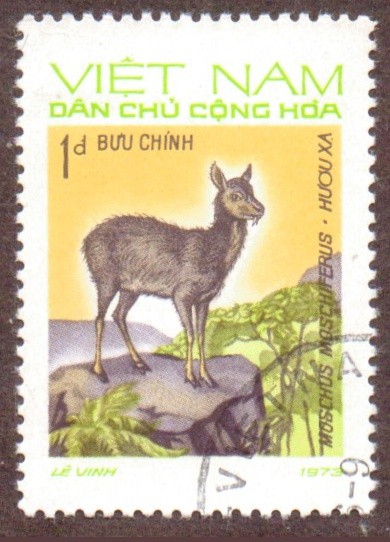Vietnam-stamp-701u-North.jpg