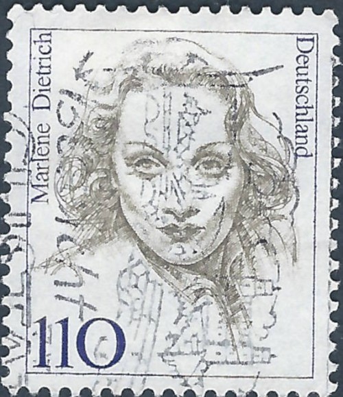 germany-110-pfg-famous-women-marlene-dietrich-scott-1727-1997.jpg